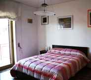 Bedroom 2 B&B La Ginestra