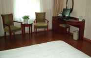 Bedroom 6 GreenTree Inn Huaian West Huaihai Road Hotel