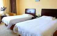 Bilik Tidur 2 Greentree Inn Suzhou Taicang Baolong Square Express Hotel