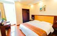 Kamar Tidur 5 GreenTreeInn JiaDing F1Circuit FangTai HardwareMarket Hotel