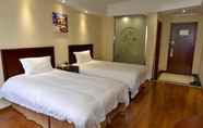 Bedroom 2 GreenTree Inn Hefei Shushan District Guichi Road Express Hotel