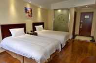 Bedroom GreenTree Inn Hefei Shushan District Guichi Road Express Hotel