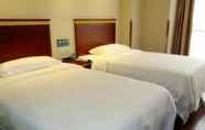 Bedroom 4 GreenTree Inn Nanning Jiangnan Wanda Plaza Tinghong Road Express Hotel