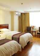 BEDROOM GreenTree Inn SuQian SiYang RenMin Road ZhongXing Express Hotel