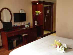 Bedroom 4 GreenTree Inn Chuzhou Wandong International Car City Express Hotel