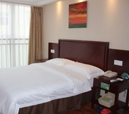 Bedroom 2 GreenTree Inn Hefei East Wangjiang Road CTCE Express Hotel