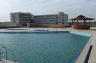 Swimming Pool Magarsa Park Hotel