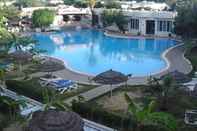 Swimming Pool Hotel Hammamet Azur Plaza