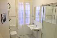 Toilet Kamar Salamanca Home