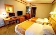 Bedroom 4 Excemon Beach Hotel Beihai