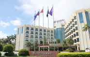 Bangunan 2 Excemon Beach Hotel Beihai