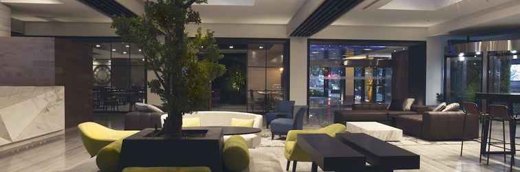 Lobby Krystal Grand Suites Insurgentes