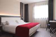 Bilik Tidur Hotel New Bilbao Airport