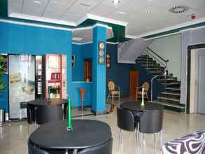 Lobi 4 Hotel Almoradi