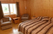 Bedroom 2 Motel Triplex Lac a Jimmy