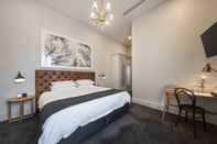 Kamar Tidur The Crafers Hotel