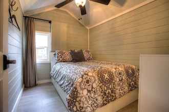 Bedroom 4 Somerset Lakeside Resort