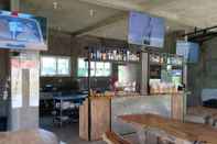 Bar, Kafe dan Lounge Birdland Beach Club