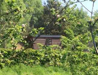 Exterior 2 Craven Shepherd Huts