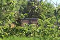 Exterior Craven Shepherd Huts