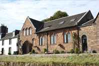 Exterior Newton Hall Guest House