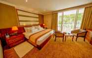 Bedroom 3 The Golden Crown Hotel