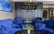 Lobi 4 Mantra MacArthur Hotel