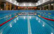 Swimming Pool 4 Wyndham Hangzhou East