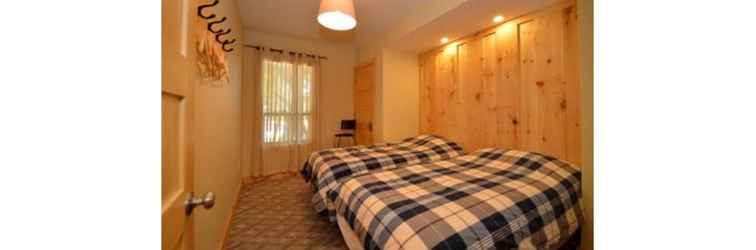 Bedroom 9 Bed Blue Mountain Luxury Chalet