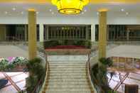 Lobby Resort Golden Palm Sanya