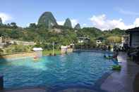 Swimming Pool The Bamboo Leaf Yangshuo