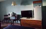 Phòng ngủ 4 Motel Earlton