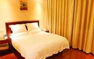 Bilik Tidur 5 GreenTree Guiyang Shifu Court  Street Hotel