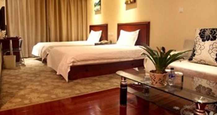 Bilik Tidur GreenTree Guiyang Shifu Court  Street Hotel