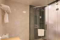 In-room Bathroom GreenTree Inn JiangSu ZHenjiang Jurong Yalong Hotel