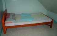 Kamar Tidur 5 Lucky Darayonan Homes