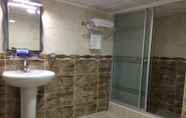 In-room Bathroom 5 Otel Cavusoglu