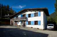 Exterior Chamonix Lodge