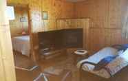 Bedroom 3 Knotty Pine Cottages