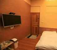 Bedroom 4 Live in Anping