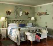 Bedroom 6 Maison D'Memoire Bed & Breakfast Cottages