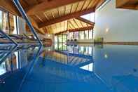 Swimming Pool Vegan Hotel LA VIMEA