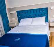 Bedroom 4 Avesis Hotel