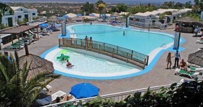 Swimming Pool Vista Dorada