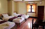 Kamar Tidur 4 DP Guesthouse