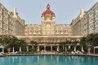 สระว่ายน้ำ The Taj Mahal Palace Mumbai