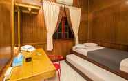 Kamar Tidur 4 Waisai Beach Hotel