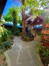 Bên ngoài 4 Shanti Lodge Phuket