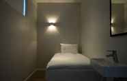 Kamar Tidur 7 Graystone Guesthouse