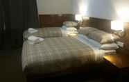 Kamar Tidur 5 Douglas Hotel